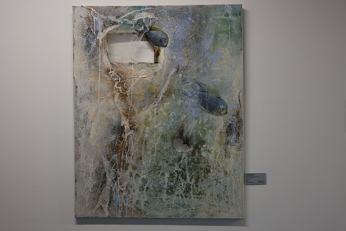 Wenn die Leinwand zum Netz wird: Wionzek kratzt, schabt und höhlt aus bis auf das blanke löchrige Leinen. Wenn die Leinwand zum Netz wird: Wionzek kratzt, schabt und höhlt aus bis auf das blanke löchrige Leinen..