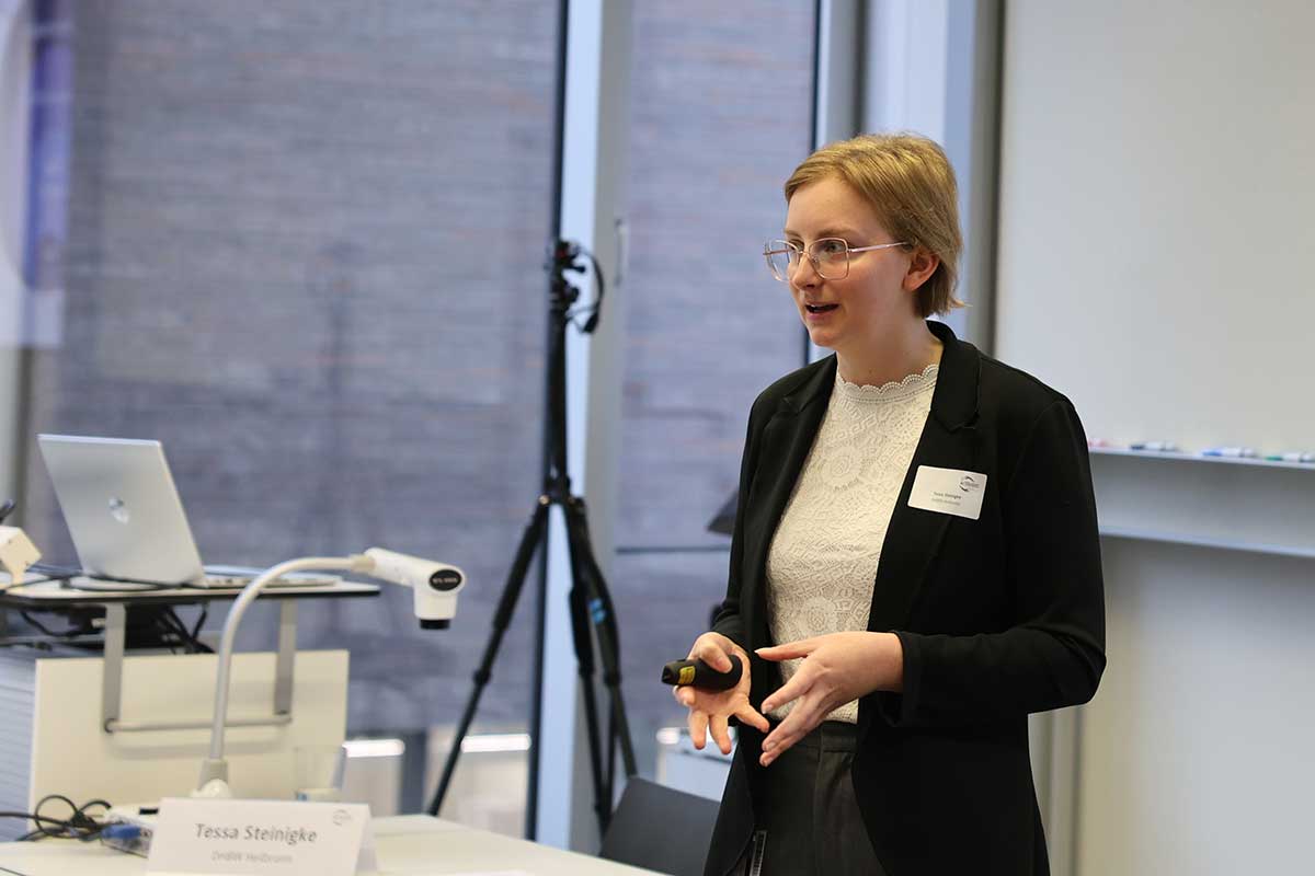 Referentin und Doktorandin Tessa Steinigke kennt die Strukturen und Belange des Mittelstands: Sie wuchs selbst in einer Unternehmerfamilie auf. 